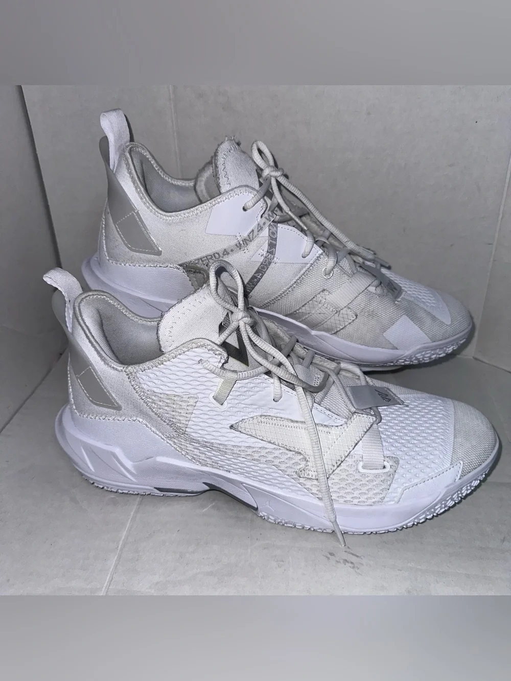 Nike Air Jordan Why Not Zer0.4 Mens Size 14 White Metallic Silver CQ4230 101